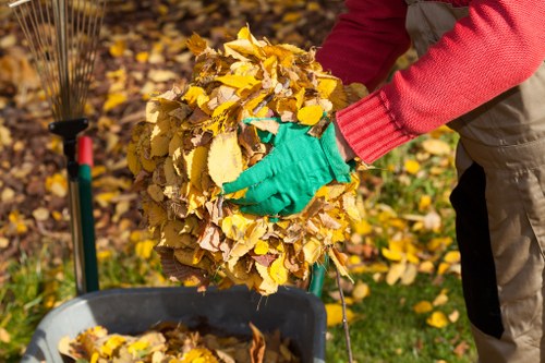 Business waste removal services in Hanwell